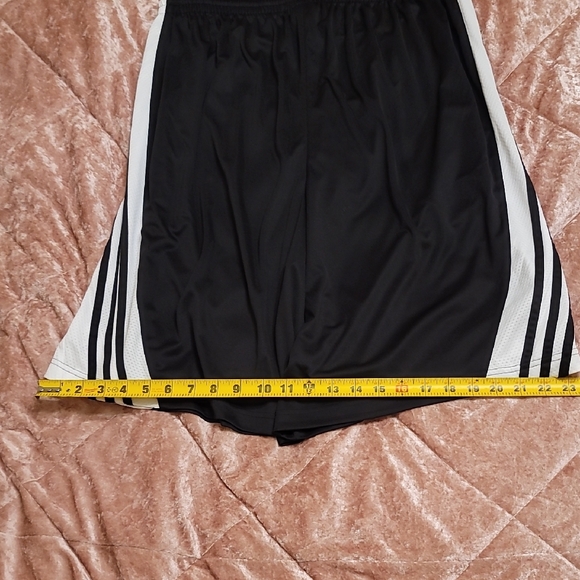 Adidas Men's XL Long Lenth Athletic Shorts in Black and White - Picture 7 of 8